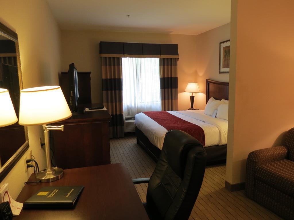 Comfort Suites Mobile West Tillmans Corner Dış mekan fotoğraf